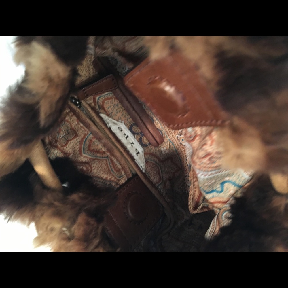 Genuine Rabbit Fur Purse - Picture 6 of 6